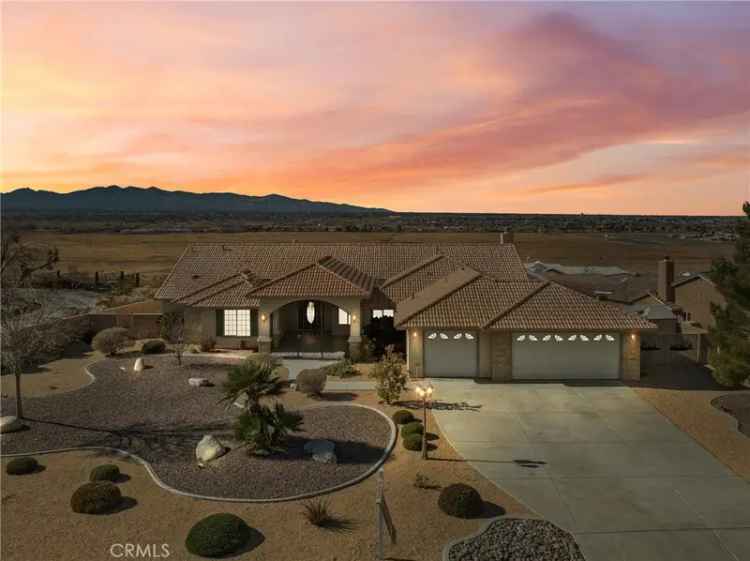 House For Sale in 12538, Overlook Road, Apple Valley, California