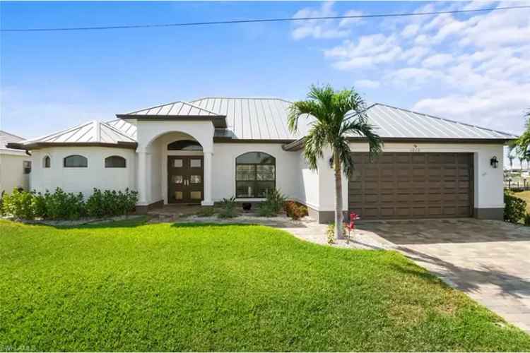 House For Sale in 1010, Northwest 38th Place, Cape Coral, Florida