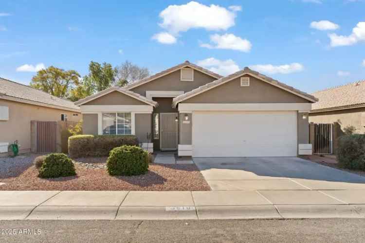 House For Sale in 3519, West Fallen Leaf Lane, Glendale, Arizona