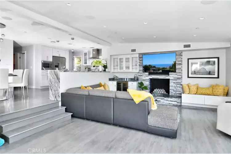 Buy Duplex in North Laguna Beach with Panoramic Ocean Views