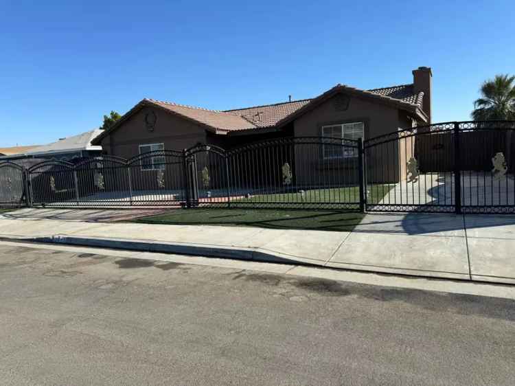 House For Sale in 53400, Calle Bella, Coachella, California