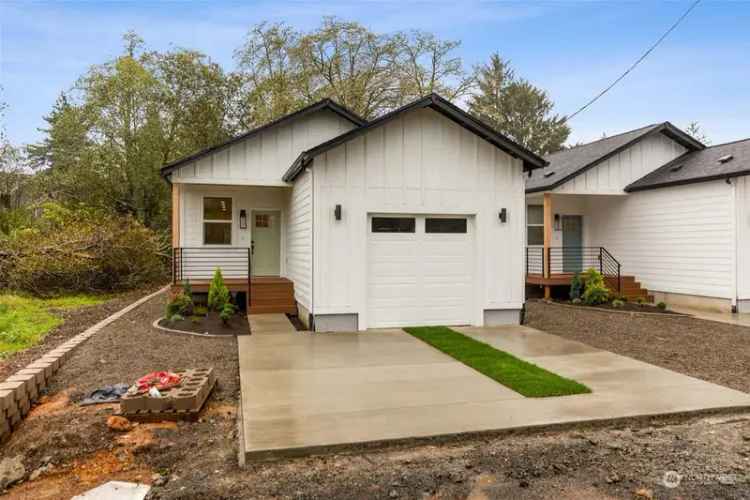 Buy Modern New Construction Home with Spacious Features in Ideal Location