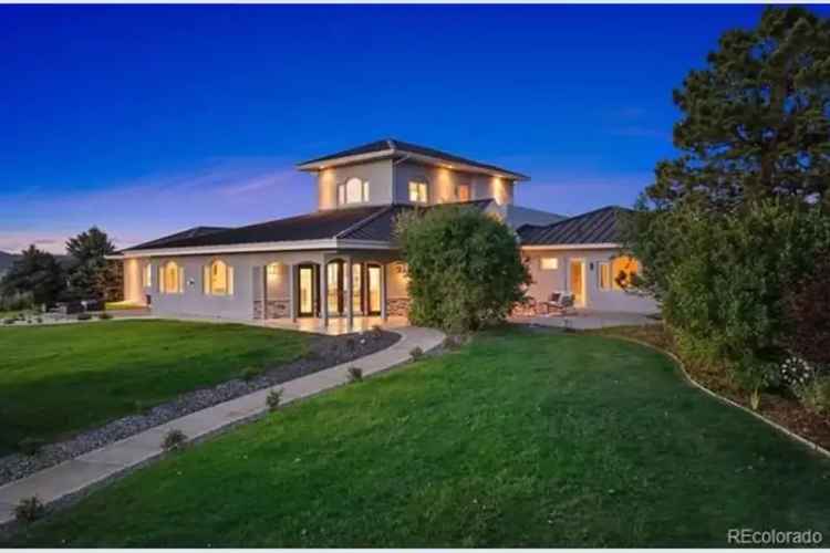 Buy ranch estate in Waverton Ranch with luxury features and mountain views