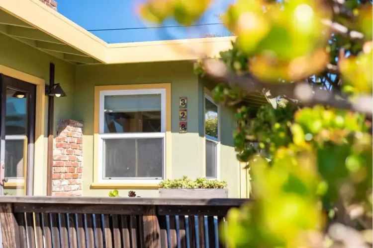 House For Sale in 328, 34th Avenue, Pleasure Point, California