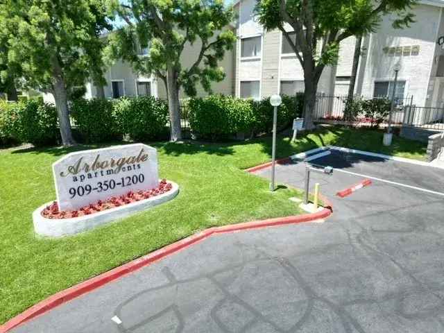 Rent Spacious Apartments in Fontana with Pool and Spa Amenities