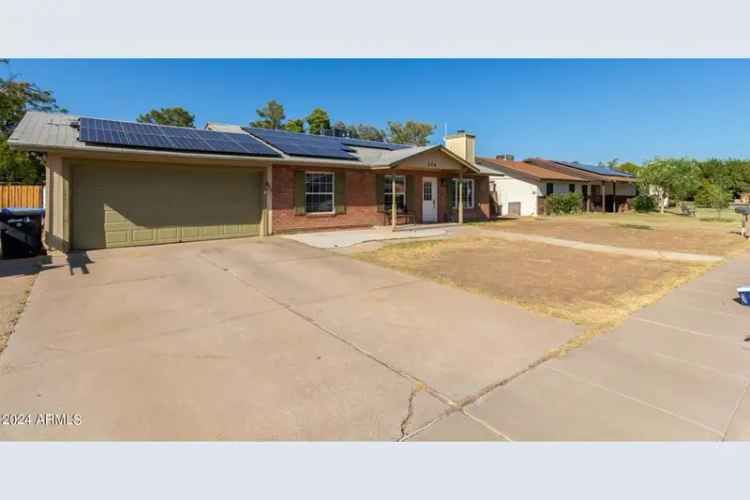 Home for Sale in Downtown Gilbert with 3 Bedrooms and No HOA