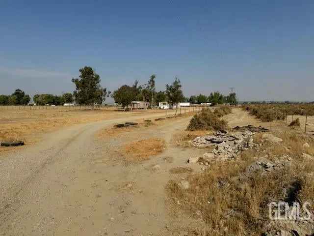 Land For Sale in Bakersfield, California