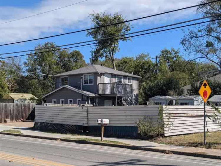 Investment Opportunity Buy Duplex in North Austin with Great Development Potential