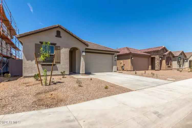 For Sale: New Build Home in Parkside Rio Vista with Modern Features