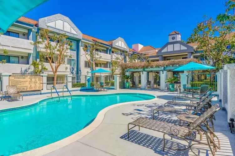 Rent Apartments in Corona with Luxury Amenities and Senior Community