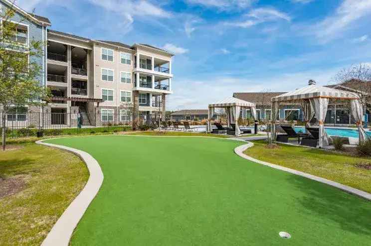 Rent Apartments in Tomball with Premium Features and Amenities