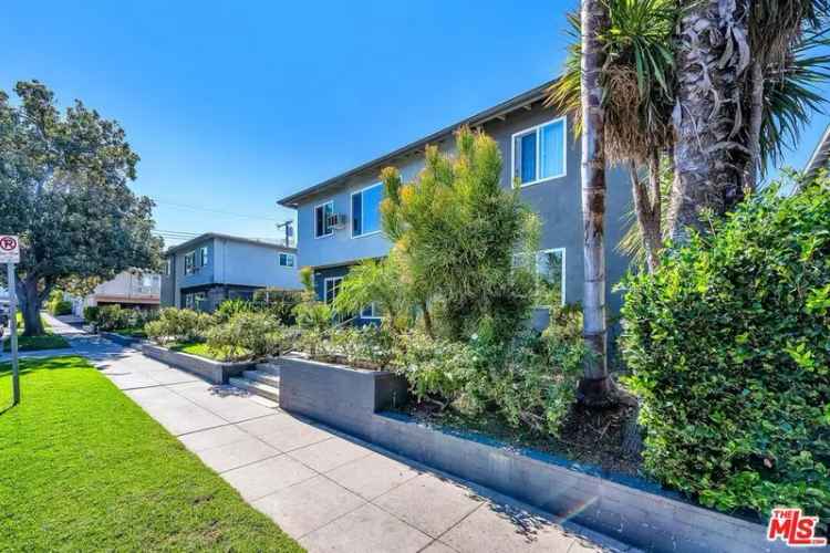 House For Sale in 4421, Murietta Avenue, Los Angeles, California