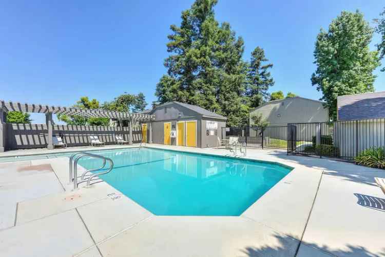 Rent Apartments with Pool and Large Lawns for Comfortable Living