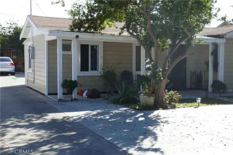 House For Sale in 1129, South Golden West Avenue, Santa Ana, California