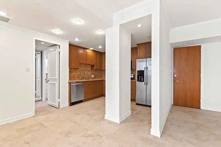 Rent Luxury Apartment in Wilshire Holmby with Modern Amenities