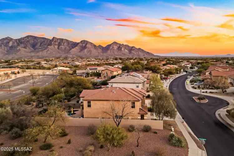 House For Sale in 13076, North Desert Olive Drive, Oro Valley, Arizona