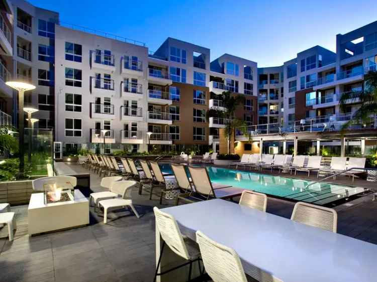 Rent Apartments in Avalon West Hollywood with Modern Amenities and Pool