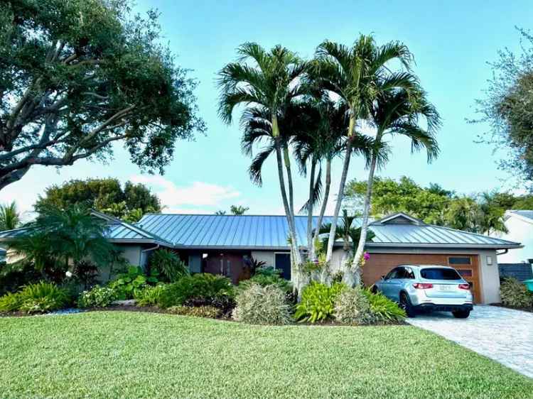 House For Sale in 751, Southwest 34th Avenue, Boynton Beach, Florida