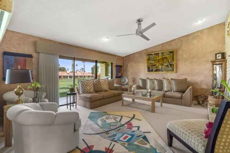 House For Sale in 77, Camino Arroyo Place, Palm Desert, California