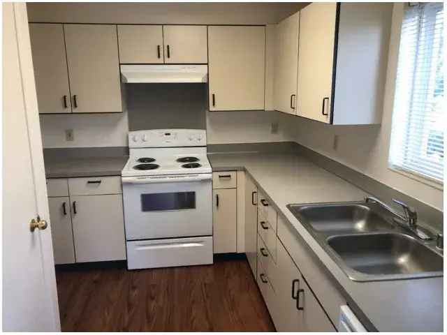 Rent Spacious Apartments in Pullman with Covered Parking