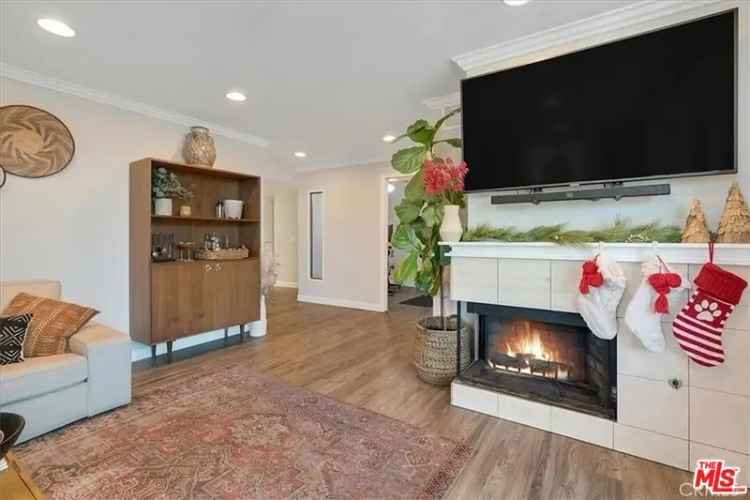 House For Sale in 5190, East Colorado Street, Long Beach, California