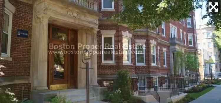 Rent Apartment Unit in West Fenway Near Fenway Park with Great Amenities