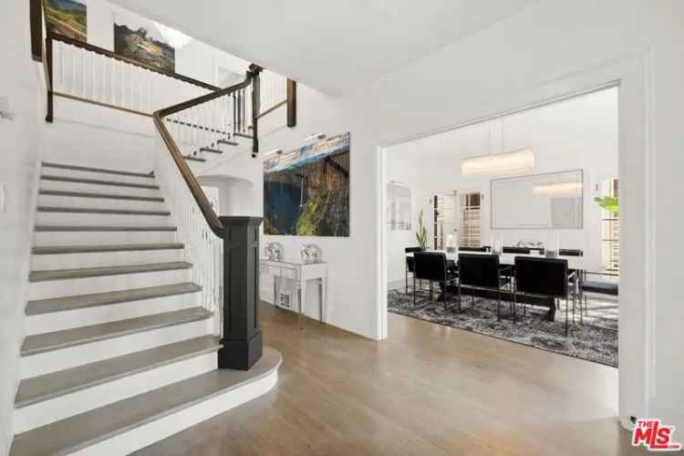 House For Sale in 564, North Normandie Avenue, Los Angeles, California