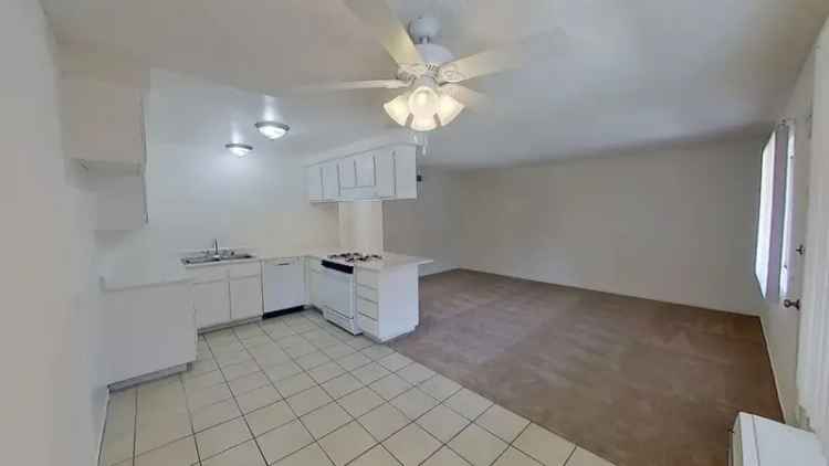 Rent Apartment Near Tustin