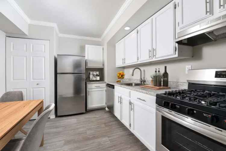 Rent Apartments in Morrisville PA with Pet Friendly Options