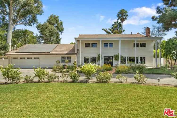 House For Sale in 5138, Louise Avenue, Los Angeles, California