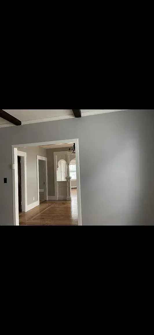 Rent 3 Bedroom Apartment in Far North NB Acushnet MA with Private Entrance