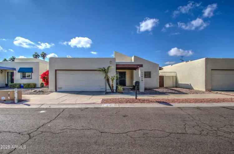 Buy updated house in Phoenix with 3 bedrooms and community amenities