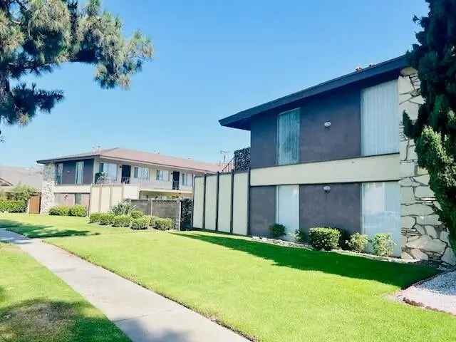 House For Sale in 9371, Cellini Avenue, Garden Grove, California