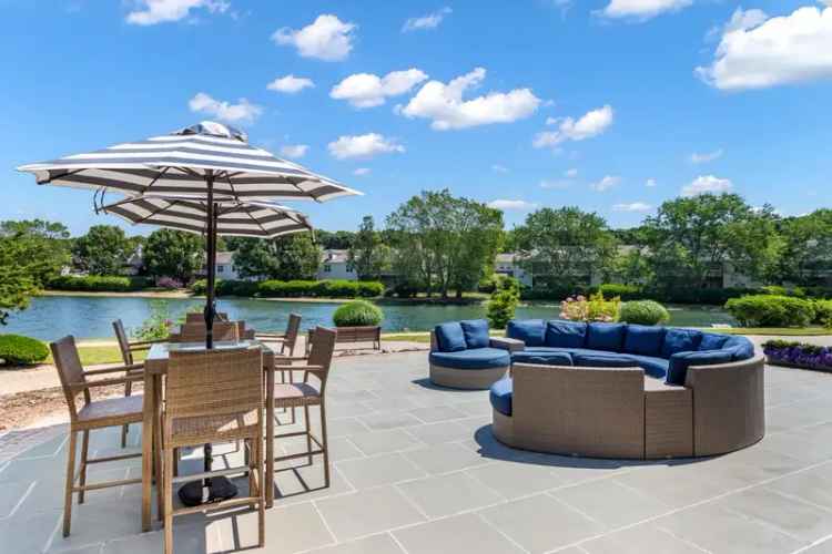 Rent Luxury Townhouse 55+ Community with Amenities Near The Hamptons