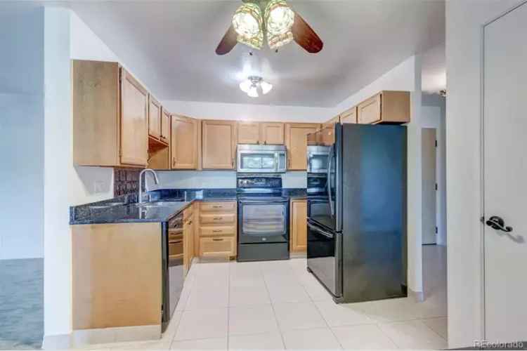 Rent Charming Spacious Home with Lanai Near 8th Green and Cherry Creek Reservoir