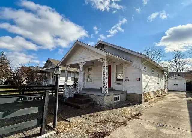 buy cozy house in Dayton OH with 2 bedrooms and washer dryer