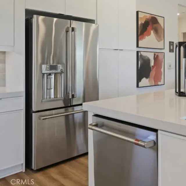 House For Sale in Irvine, California