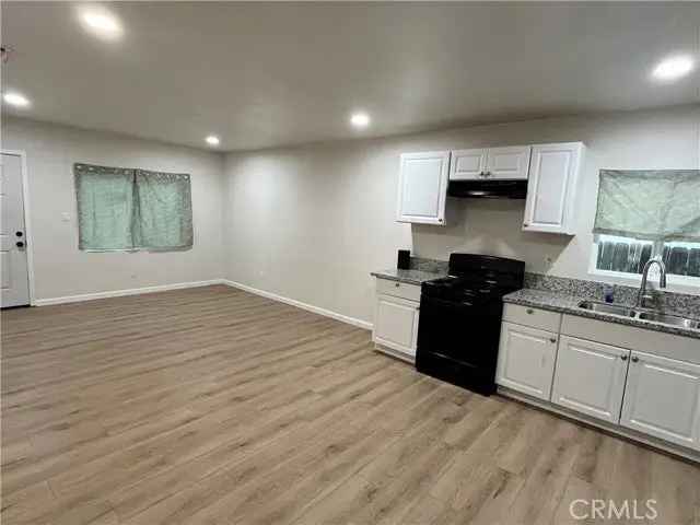 House For Sale in Bakersfield, California