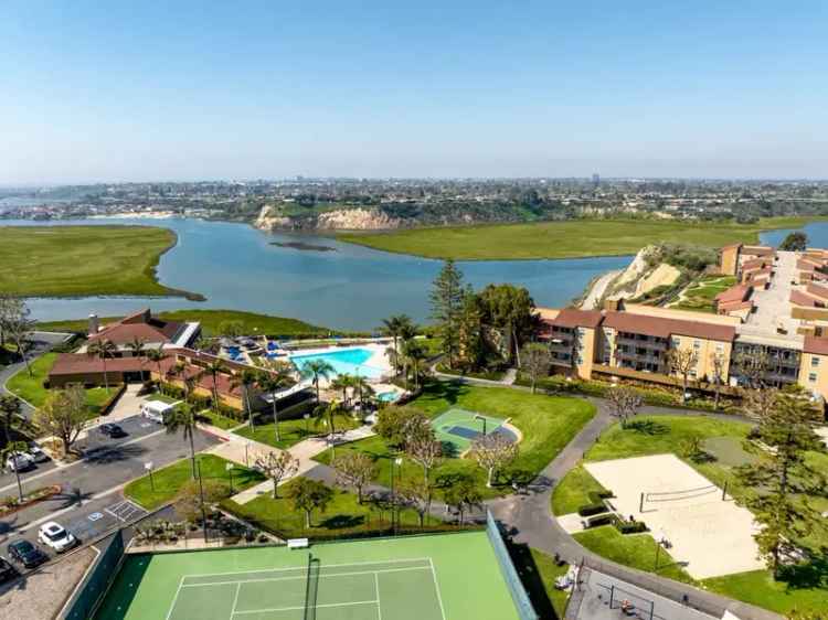 Rent Apartments in Park Newport with Stunning Bay Views