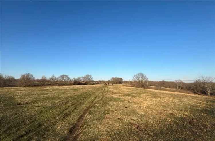 Land For Sale in Springdale, Arkansas