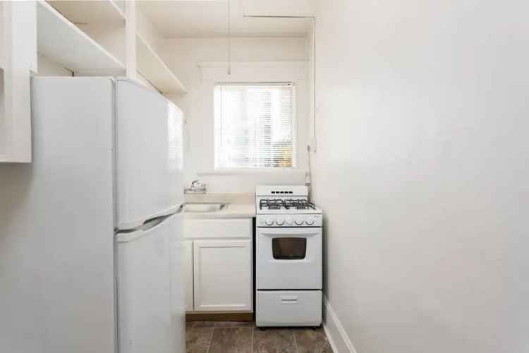 Rent Vintage Apartments in Downtown Portland with Unique Artisan Details