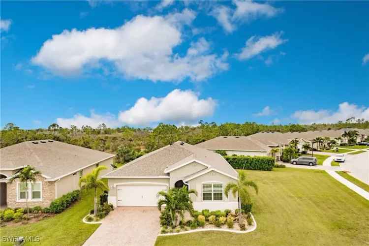 House For Sale in Cape Coral, Florida