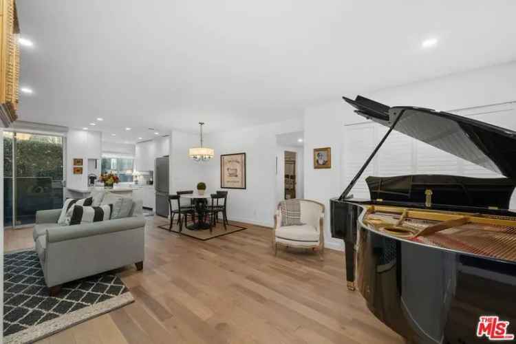 House For Sale in 7250, Franklin Avenue, Los Angeles, California