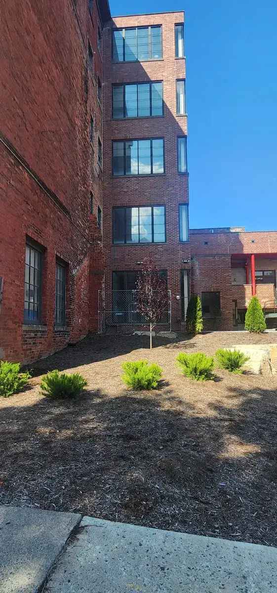 Rent Modern Apartments in Historic Hinckel Brewery Albany