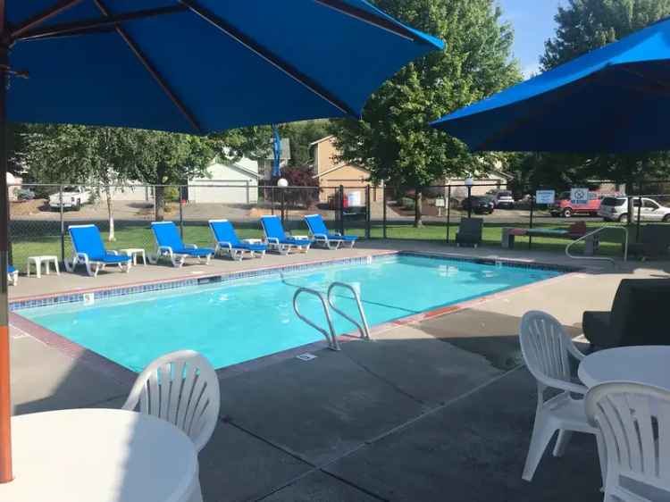 Rent Apartments in a Peaceful Community with Pool and Fitness Center