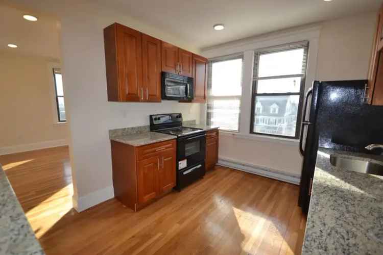 Rent Newly Renovated Apartments with Free Parking Near T-Stop