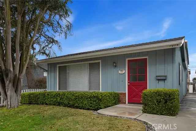 House For Sale in 705,705 1/2, Orchid Avenue, Newport Beach, California