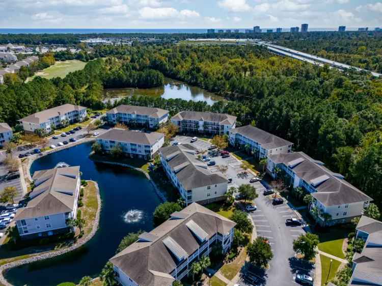 Rent 3 Bedroom Apartment Unit in North Myrtle Beach with Pool Access