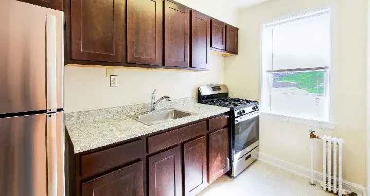 Rent Apartments in Fairlawn with Updated Features and Convenient Amenities