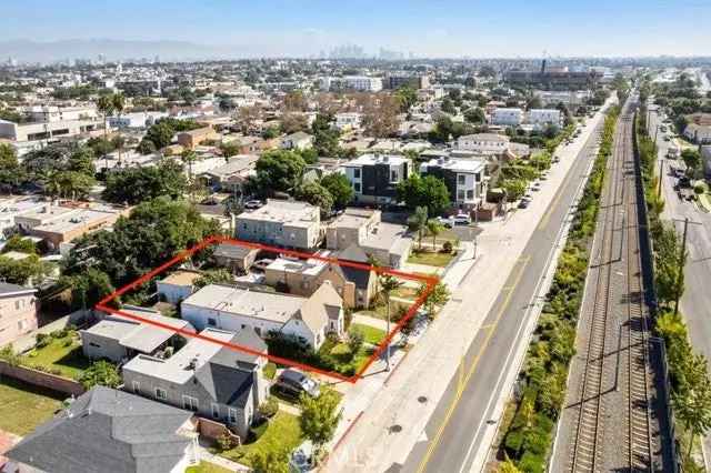 House For Sale in 4011, Exposition Boulevard, Los Angeles, California